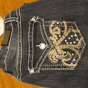 Earl Jean rhinestone capris